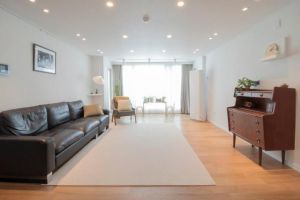 [三亚水木南山装饰]120平简约风格装修，客餐厅筒灯设计像漫天繁星，简约又美好