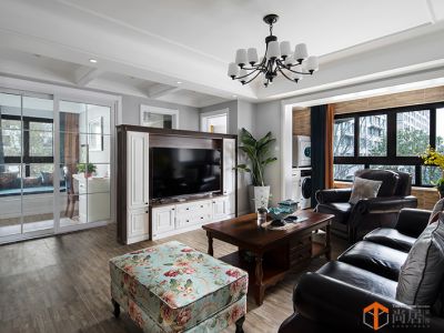 高科荣域132平米三居美式装修案例