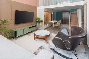 [成都领域装饰]90平米loft错层案例，开放式空间