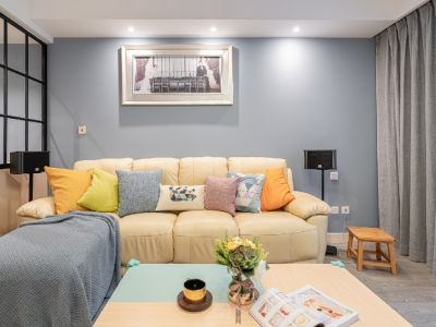 阳光西雅图二期现代风格二居装修案例