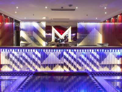 300平米KTV绚丽风格装修案例