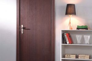 ​[百安美居装饰]木门油漆的选购，这五大误区你肯定中过