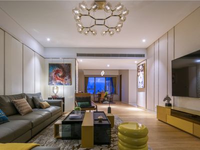 云峰国际轻奢风格140平米三室两厅装修案例