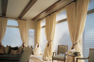 挑选窗帘时应该注意哪些原则?