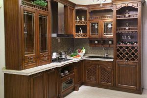 [珠海钜林饰装饰]实木橱柜好不好 实木橱柜有哪些优缺点