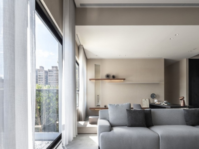 君廷湖畔103平现代三居装修案例