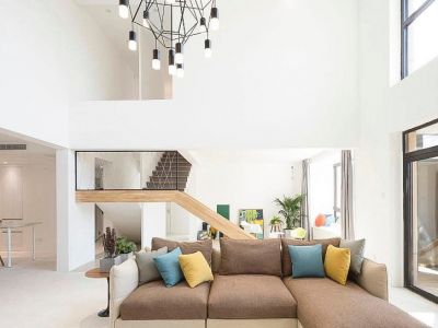 国贸天峯155平现代风格装修案例