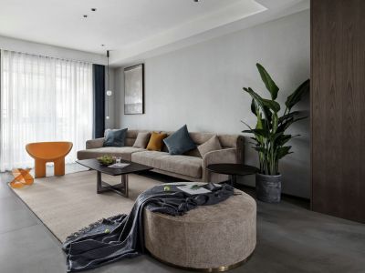 鸿华·御府轻奢风格142平米三居室装修效果图案例