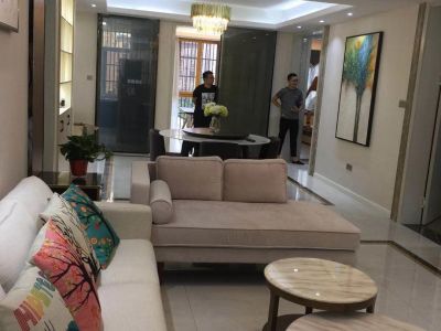 锦成迎宾府128平方三居室现代简约风格装修案例