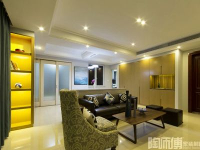 玉兰花园127平现代风格平层装修案例