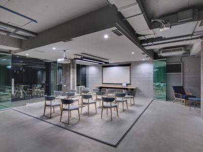 办公室简约风格885平米装修案例