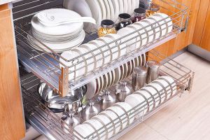 [卓创装饰公司]厨房拉篮应该怎么选 厨房拉篮到底实用不？