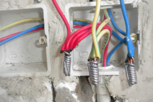 [徐州亿尔顿装饰]水电验收一定盯紧这12处，别等拆墙才后悔！