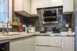 [深圳自然元素装饰]旧式厨房改造要注意什么问题?