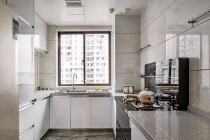 [昆明上下装饰]厨房瓷砖选择要点 如何选择厨房墙砖