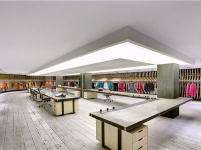 商场服装区230平现代风格装修案例