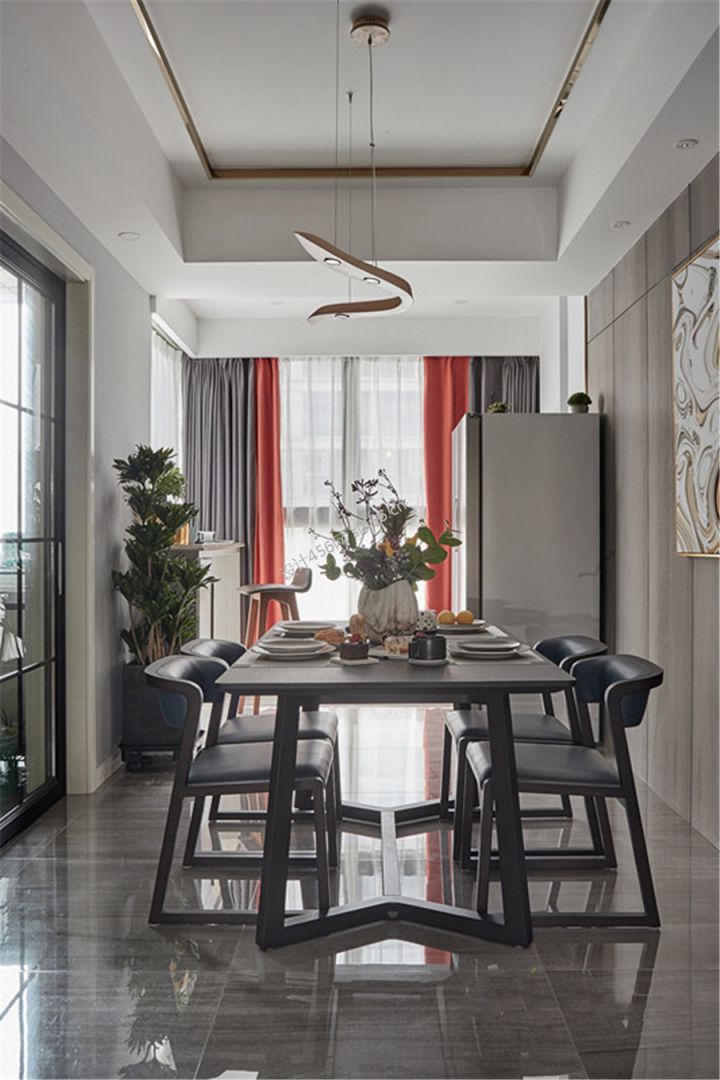 125平四居室现代轻奢餐厅装修效果图