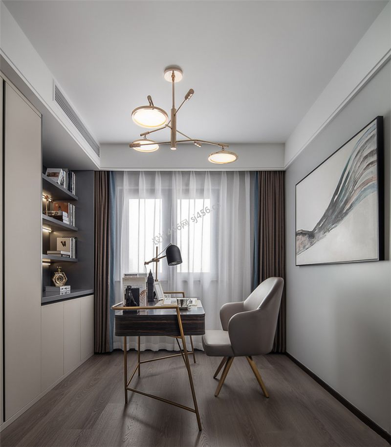 125平四居室现代轻奢书房装修效果图