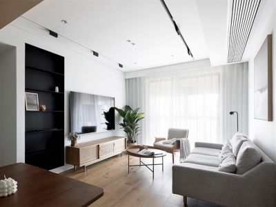 阳光·龙湾生态城极简风格118平米三居室装修设计案例