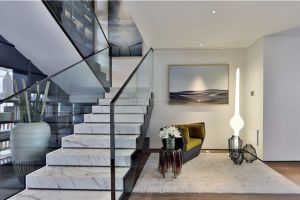 [无锡昊乐装饰]别墅楼梯如何保养维护？千万不要忽视了