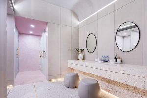 [龙天装饰]美容院装修设计技巧，提升顾客体验很重要！