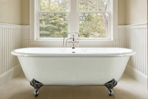 [南宁旺豪装饰]浴缸装修应选择什么样式，哪种材质较好？