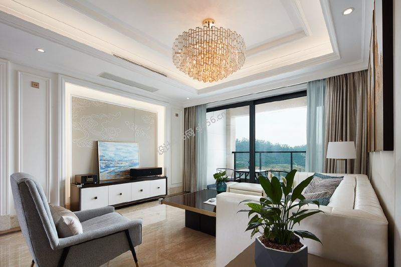 130平新中式三居室客厅电视墙装修图片