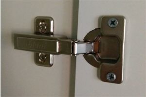 [东莞华诺装饰]小配件大功能，小编教你选购橱柜五金