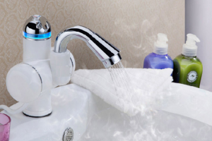 [三亚华浔品味装饰]安装电热水龙头的注意事项以及安装方式