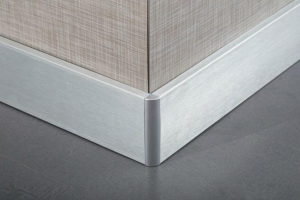 [成都聚星堂装饰]踢脚线如何安装好看，踢脚线安装细节