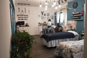 [华卓装饰]开美甲店需要注意什么?美甲店装修风格怎么选?