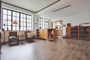 [南京瑞晶装饰]83平旧房改造案例，日式风格简约设计！