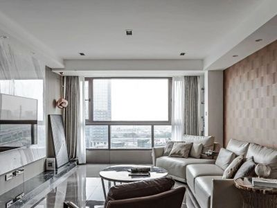 龙湾·凤凰台轻奢风三居室125平米装修图案例