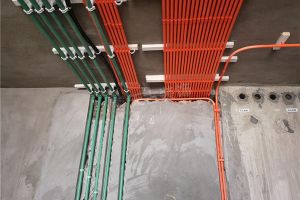 [石家庄智慧人装饰]水电改造多少钱？水电线路怎么走？