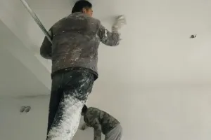 [51装饰公司]墙面装修刮腻子的施工步骤是什么