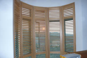 [成都璐伊装饰]当装修使用百叶窗，颜色怎么选才好看