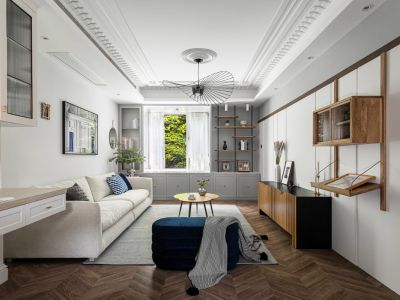 美林小城107平米三居室现代装修案例