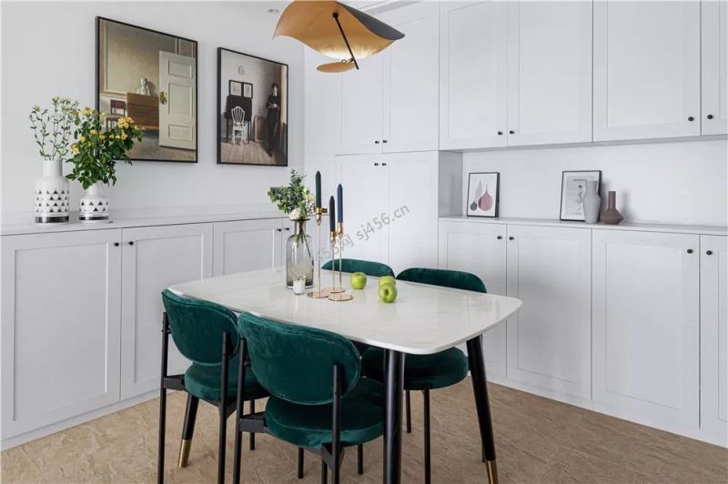 120㎡三居室现代风格餐厅餐边柜装修效果图