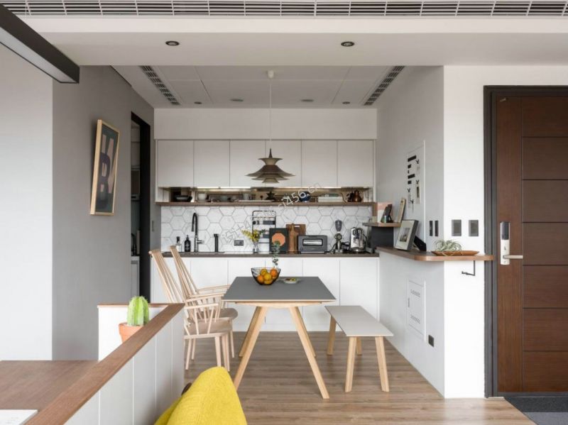 125㎡三居室现代风格餐厅吊顶装修效果图