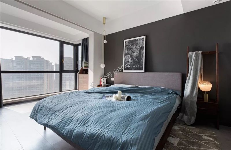 131㎡三居室现代轻奢卧室吊顶装修效果图