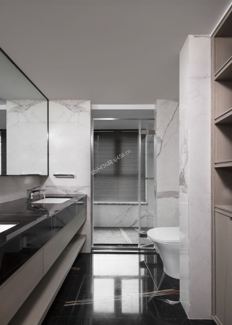 现代风格145平米卫生间马桶家装效果图