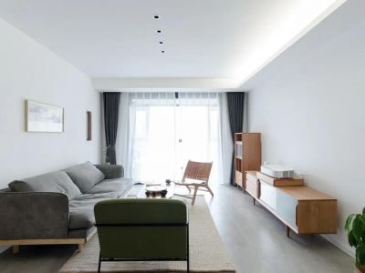 格林玫瑰湾109平米现代简约三居室装修案例