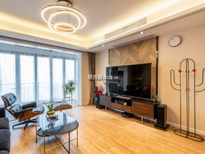 中铁城锦南汇115平现代简约风格装修案例