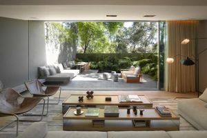 [福州德雕装饰]夫妻买下280㎡别墅，拒绝豪华装修，却透出骨子里的高级感