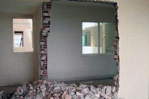 [无锡惠丽达装饰]怎样人工拆墙快，拆墙注意事项