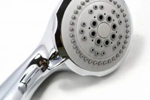 [石家庄阔达装饰]该如何选购一个合适的花洒？有哪些关键需要注意？