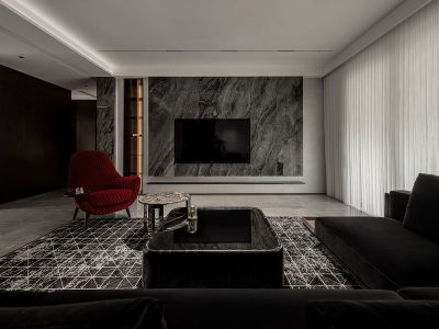 龙湖天曜137平现代风四居装修案例