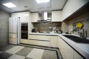 [长春良宅吾品装饰]厨房装修台面适用哪些材质