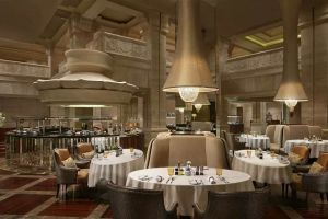 [长沙卓昊装饰]酒店餐厅如何装修设计？