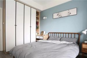 [石家庄乐上名都装饰]衣柜要不要做到顶？看完恍然大悟